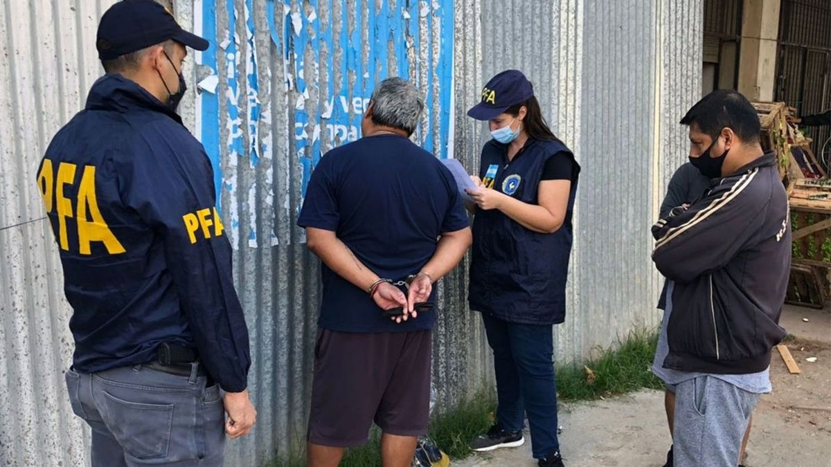 Lomas De Zamora Detienen A Un Pr Fugo Acusado De Abusar De Cinco Menores