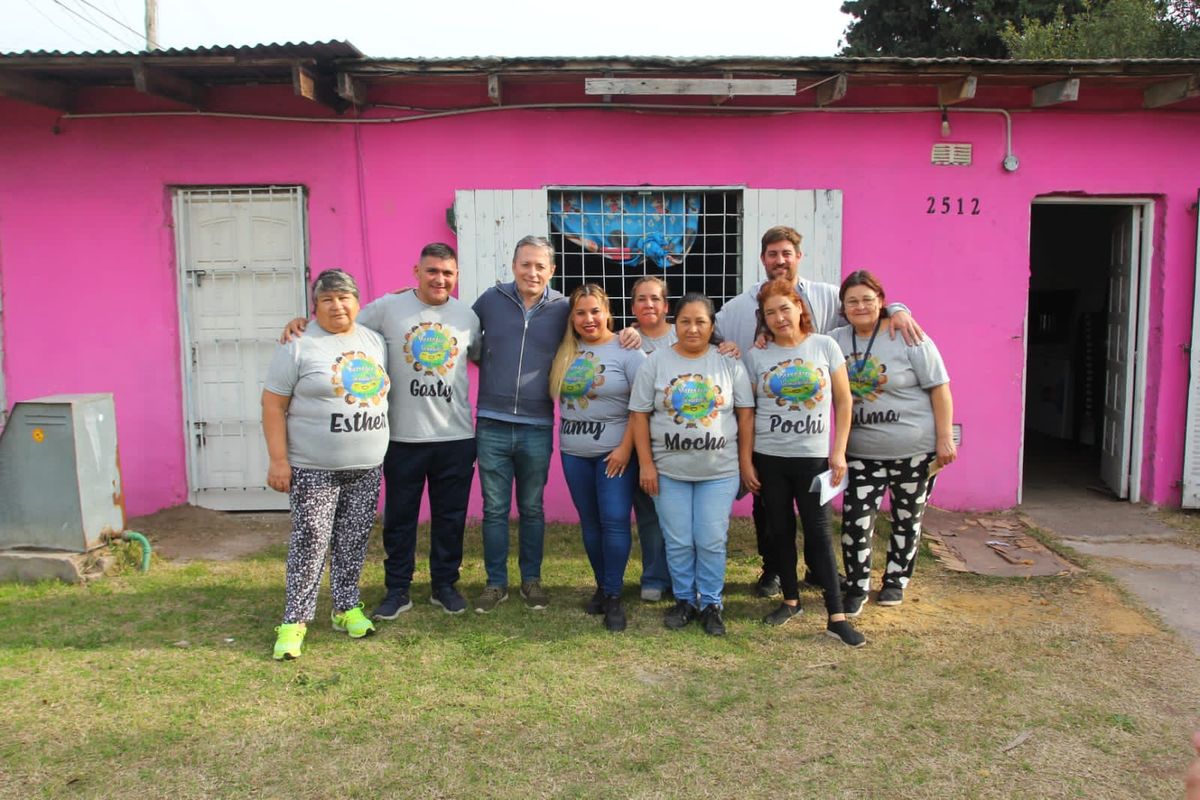 Fernando Gray Supervis Obras En El Barrio Malvinas De Monte Grande