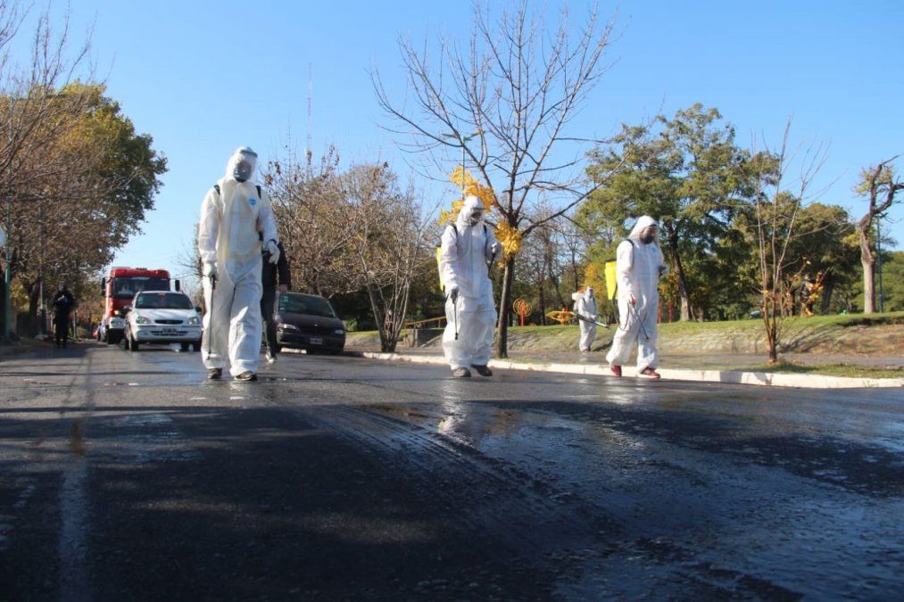 Mientras el pa&iacute;s entra en el "distanciamiento social", en el conurbano extreman las precauciones