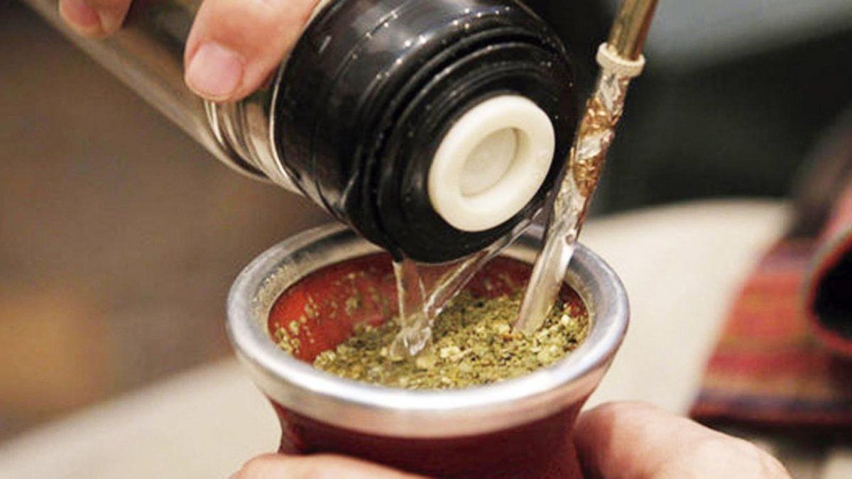 Los casos de coronavirus se dieron por un mate compartido