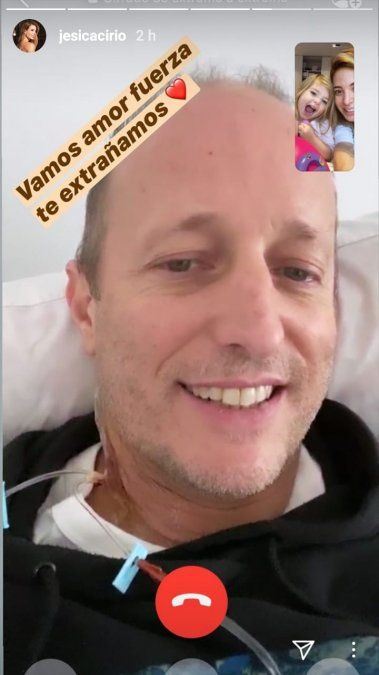 Videollamada de Martín Insaurralde desde el Hospital Llavallol con Jesica Cirio y su hija Cloe.