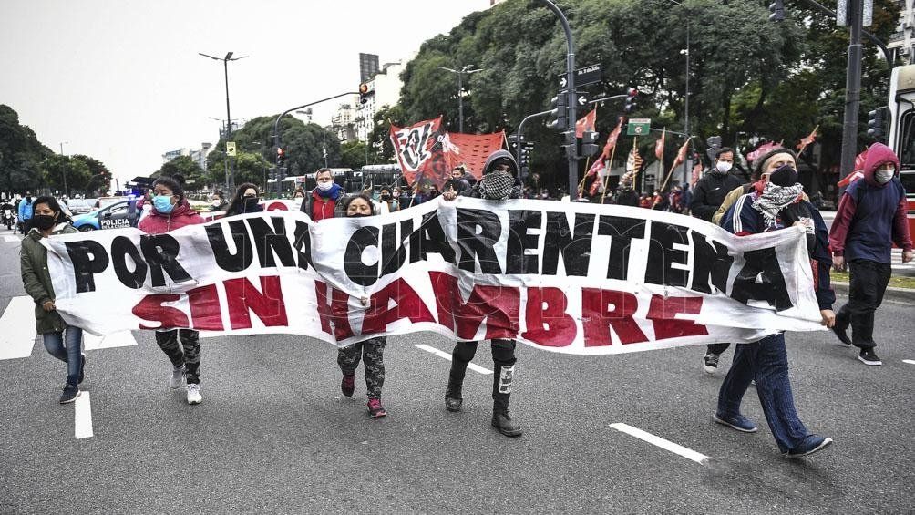 Los movimientos sociales tienen opiniones divididas sobre el bono de Desarrollo Social