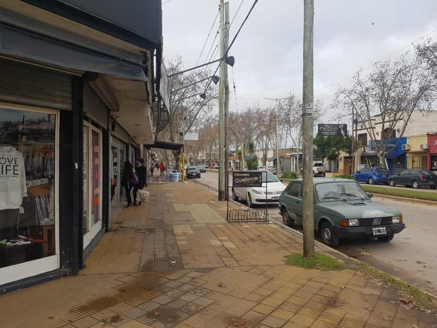 En las calles céntricas del centro de San Vicente se vio menos circulación de gente.
