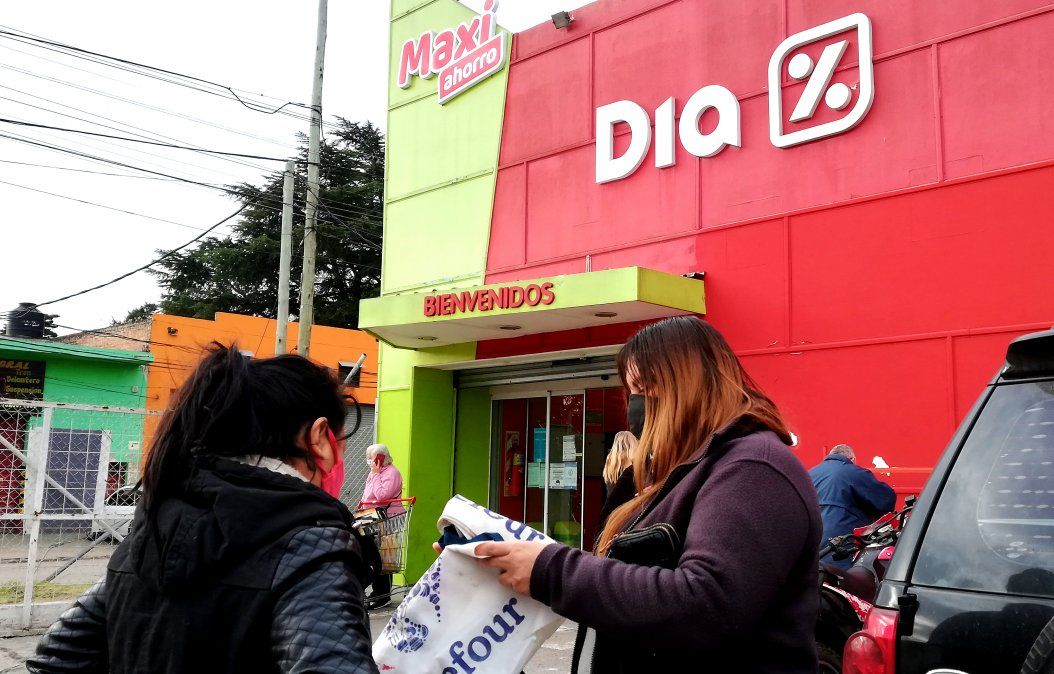 Coronavirus. Ambas sucursales fueron desinfectadas y ya funcionan normalmente.