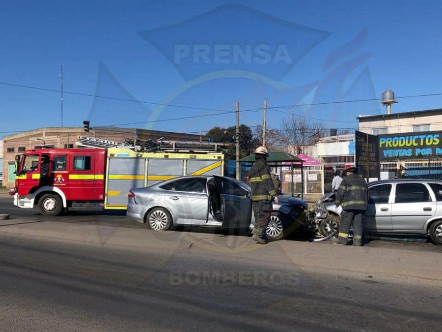 Choque en Camino de Cintura