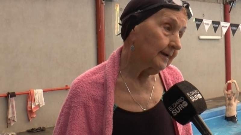 Nataci&oacute;n. Mary practic&oacute; este deporte hasta sus 97 a&ntilde;os junto a su marido.