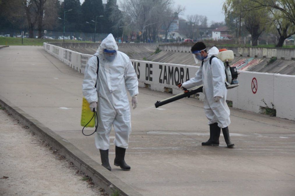 Cierran los parques de Lomas de Zamora por desinfecci&oacute;n.
