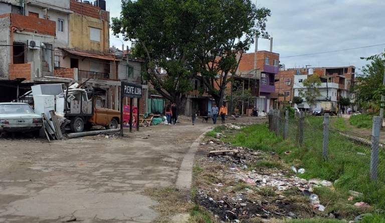 Terrenos de la Estación Alsina tomados