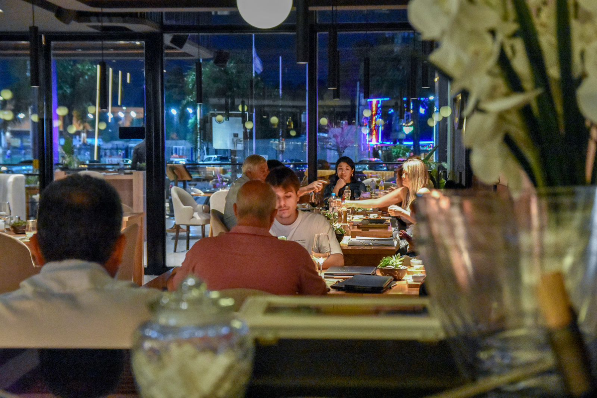 Montblanc es un restó familiar con una propuesta de alta cocina, en un ambiente confortable y a precios razonables.