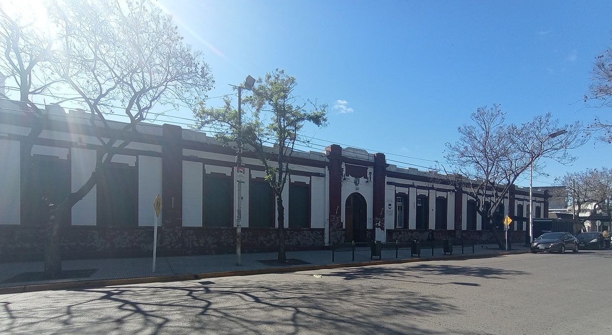 En la escuela primaria N°1 de Monte Grande la adhesión al paro docente fue total.