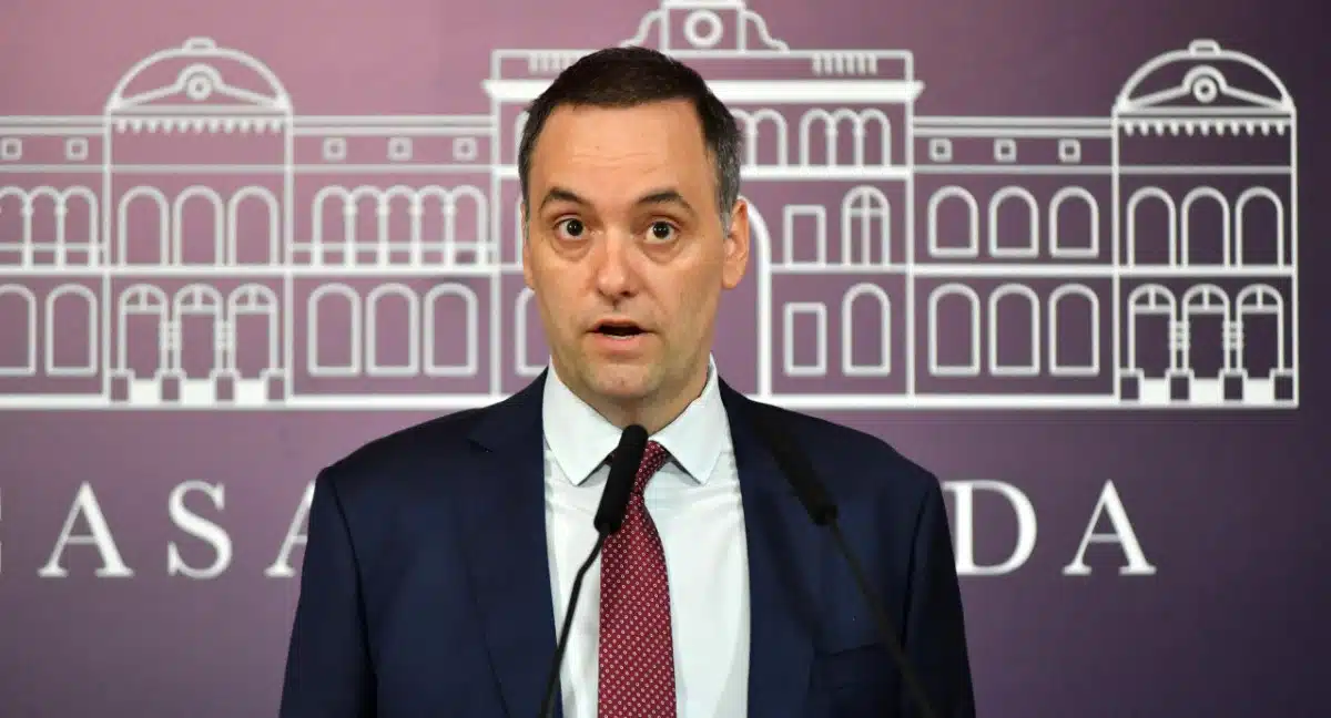 Manuel Adorni lo confirm&oacute; este lunes.