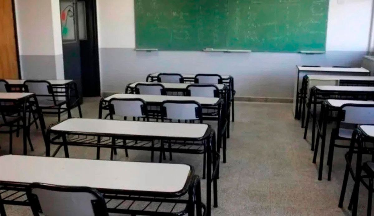Arrancó el paro docente en escuelas de la provincia y afecta a la región