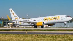 susto en ezeiza: demoraron un avion de flybondi por una amenaza de bomba