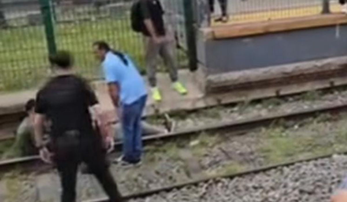 And&eacute;n 1 de la estaci&oacute;n de Lomas de Zamora.