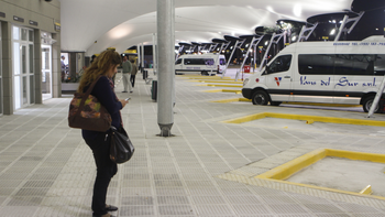 Cierran una terminal de combis en Capital: afectará a usuarios de la Zona Sur del Conurbano