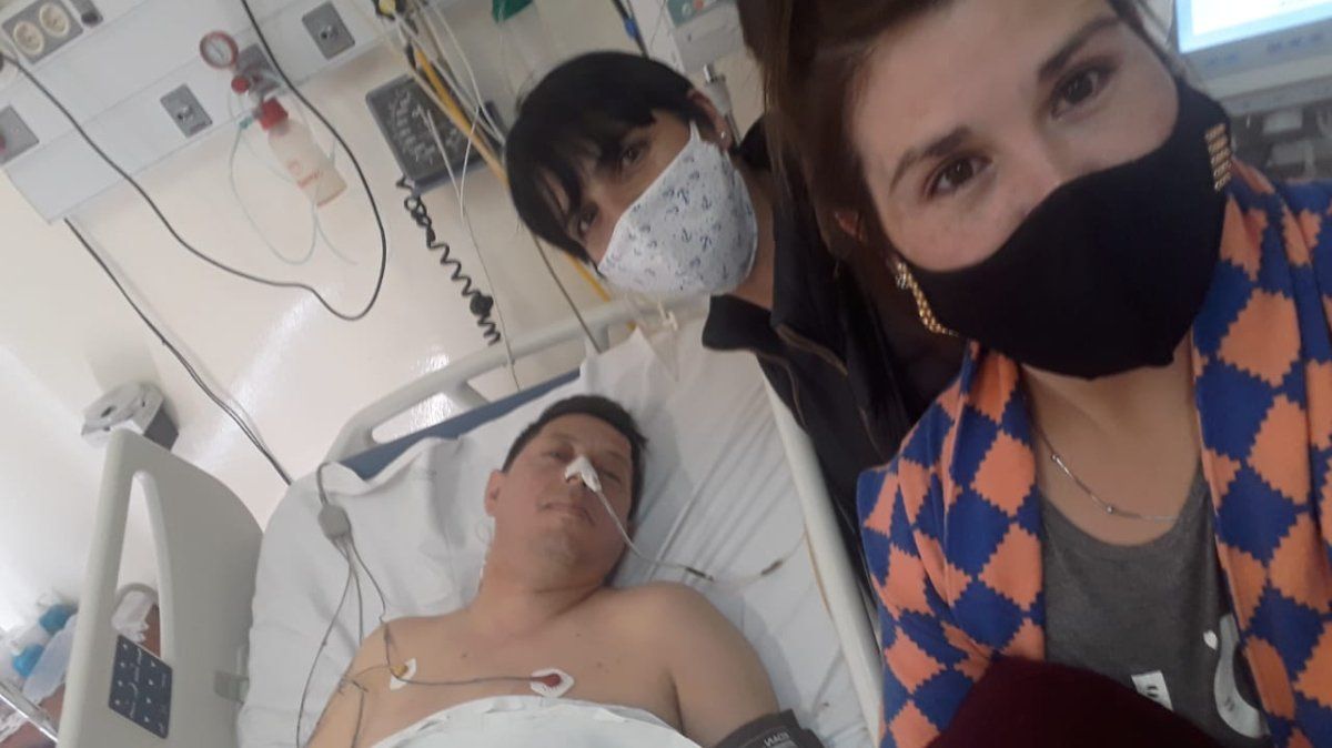 El chofer de la línea 51 recibió un impacto de bala en su abdomen en un operativo de la Policía Federal en Ezeiza y lleva 4 días luchando por su vida en el hospital.