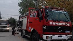 incendio en una vivienda de monte grande: asistieron a una mujer por inhalacion de humo