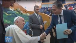 Fernando Gray junto al Papa Francisco en el Primer Encuentro Internacional de la Escuela Laudato Si