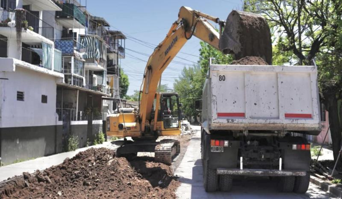 Avanzan con la repavimentación de calles en Lomas