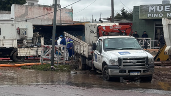 Temperley: así está la esquina donde se rompió un caño maestro que dejó sin agua a miles de vecinos