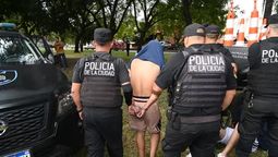 persecucion policial desde caba termino con dos detenidos en lomas de zamora