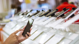 El Gobierno elimina aranceles a los celulares importados