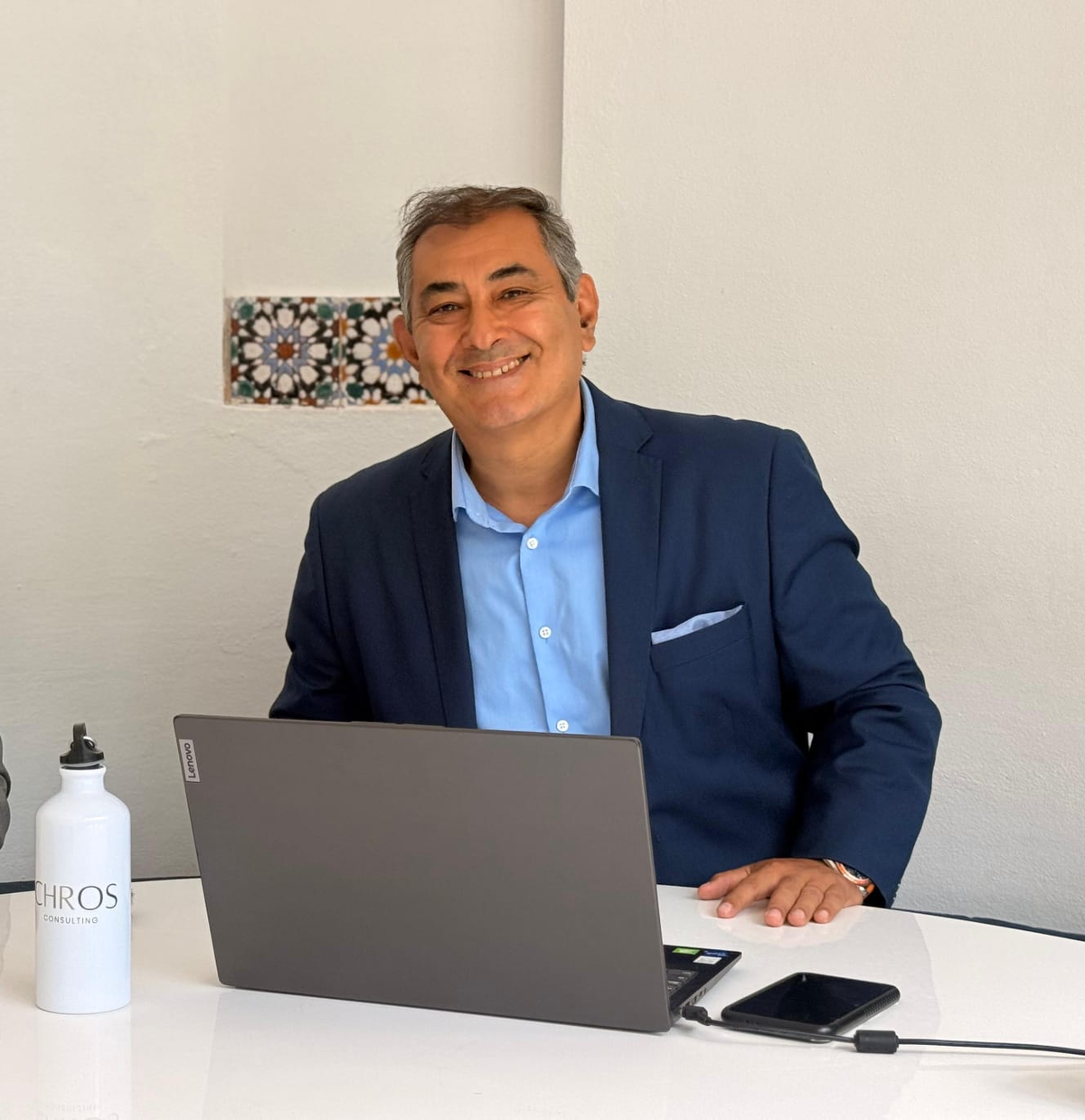 Oscar Silvero, vecino de Canning y presidente de la Federación Argentina de Empleo.