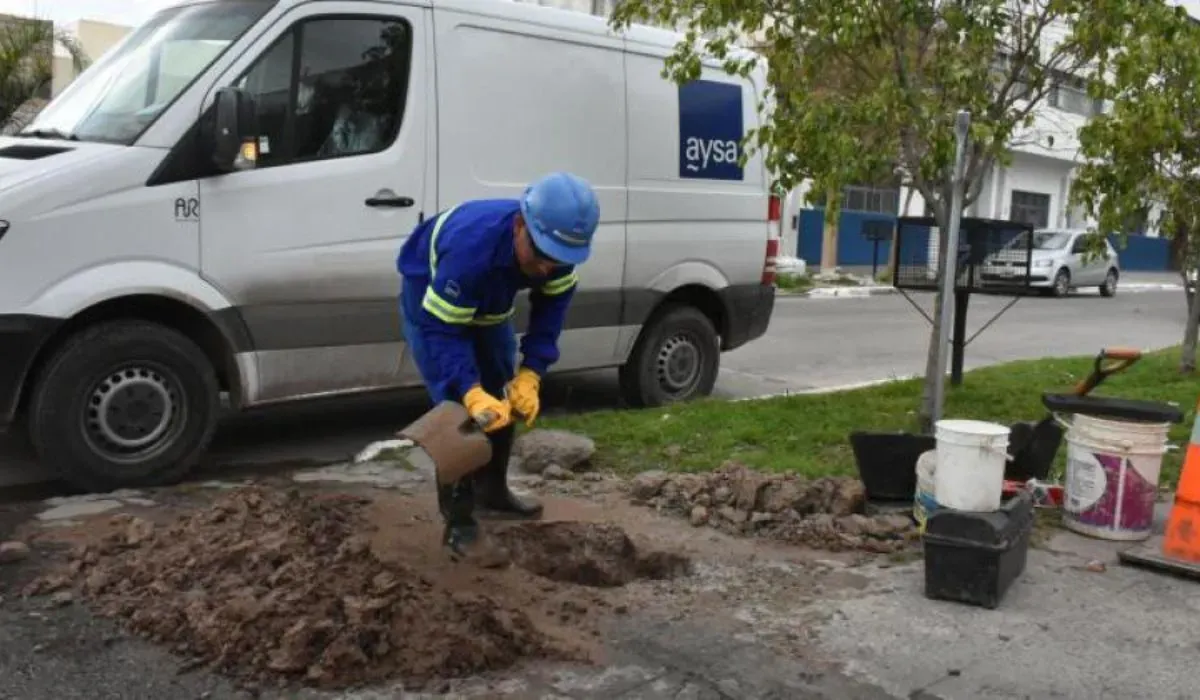 AySA realizará trabajos de mantenimiento en la red y habrá cortes de agua programados en una zona de Llavallol, en el partido de Lomas de Zamora.