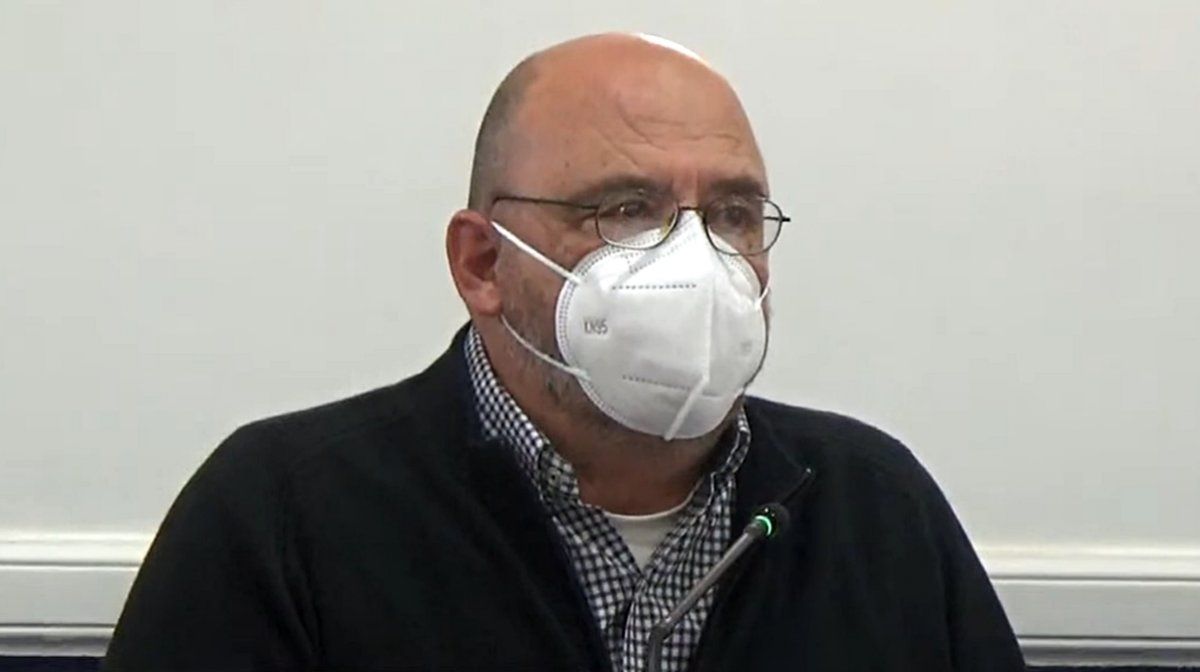 Jorge Villalba, concejal de Juntos por el Cambio, expuso el proyecto en el Concejo Deliberante de Lomas de Zamora.