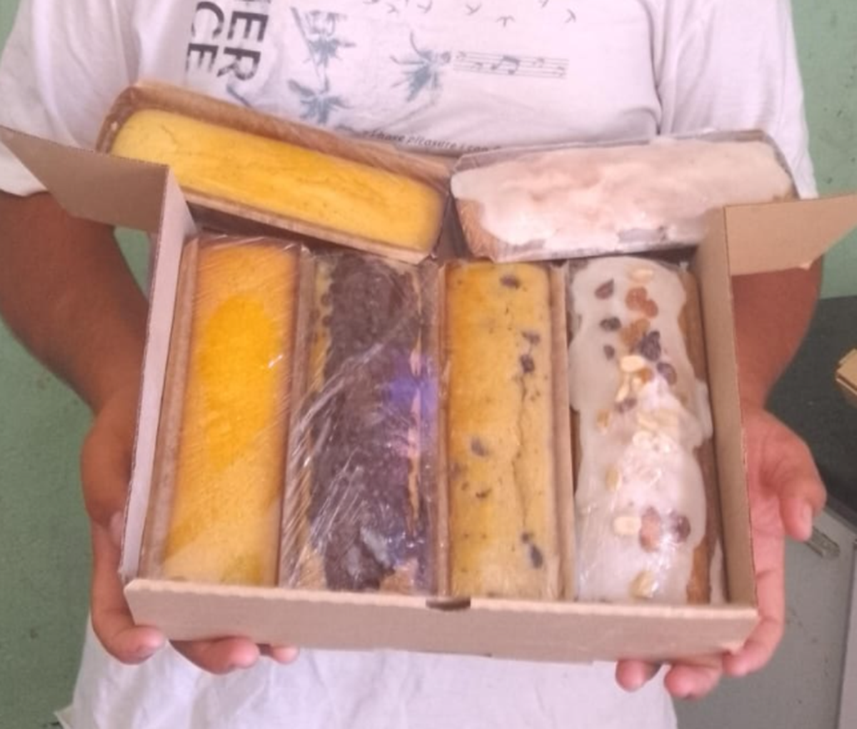 Aunque le gusta cocinar en general, el vecino de El Jagüel asegura que los budines son su especialidad.