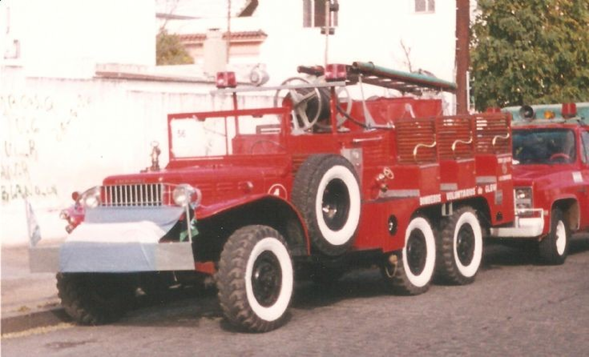 Primera unidad de los Bomberos Voluntarios de Glew.