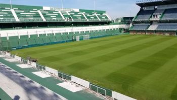 La cancha de Banfield, sede de un partido de la Selección Argentina