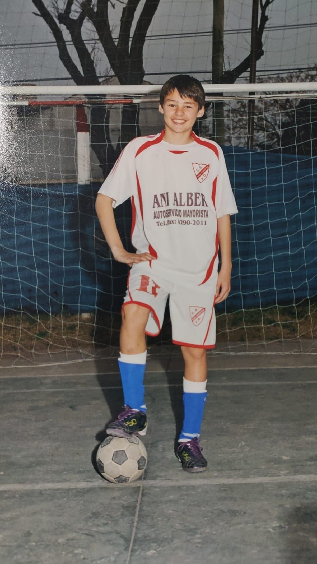 Francisco “Paco” Mariño juega desde pequeño en clubes de Monte Grande. Francisco “Paco” Mariño juega desde pequeño en clubes de Monte Grande.