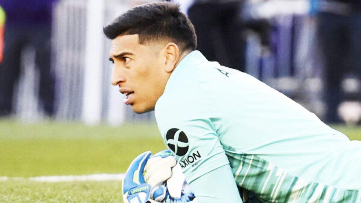 El arquero de Boca, Esteban Andrada, festejó su cumpleaños con más de 40 invitados en Cruz del Sur.