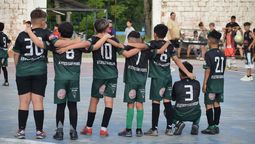 el atletico san vicente juega la final de la copa de campeones: un club en crecimiento que suena con su predio