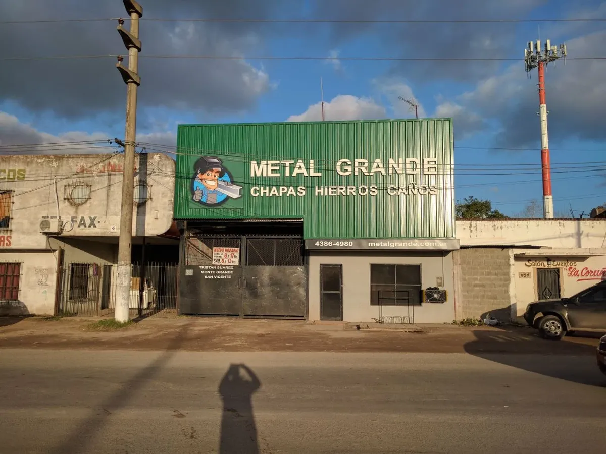La sucursal Tristán Suárez de Metal Grande. 