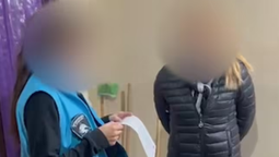 con allanamientos en lomas, desarmaron una banda de viudas negras que actuaba en caba