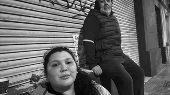 Padre e hija de San Vicente, unidos por el Indio Solari: Terminamos abrazados y llorando