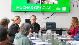 esteban echeverria: fernando gray encabezo una reunion sobre acciones preventivas para la temporada de lluvias
