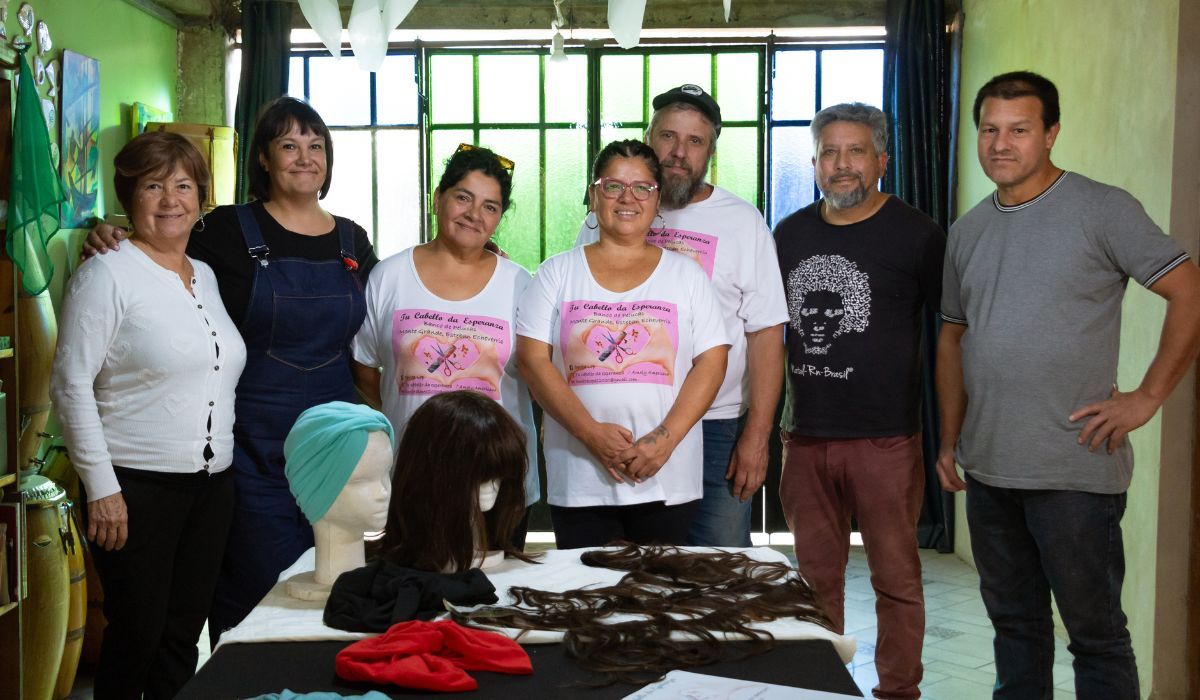 Pelucas solidarias: la iniciativa para animar a las mujeres con cáncer de Esteban Echeverría