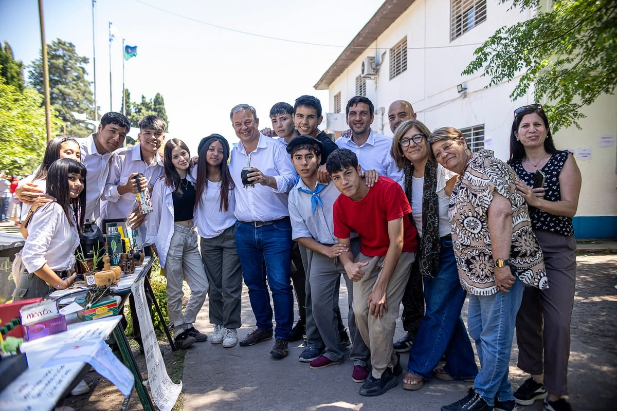 Cascallares estuvo presente en Glew. Cascallares estuvo presente en Glew.