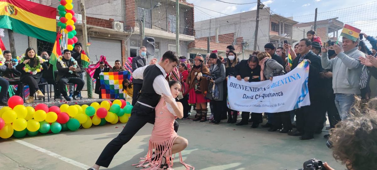 Evento para recibir al vicepresidente de Bolivia en Lomas de Zamora.