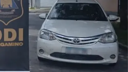 Encontraron un auto robado en Lomas y hay un joven detenido