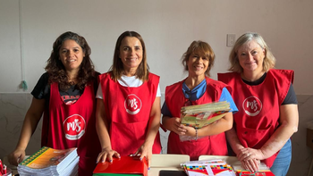 Ezeiza: Mamis Solidarias fue declarada de interés provincial y prepara 900 mochilas para el inicio de clases