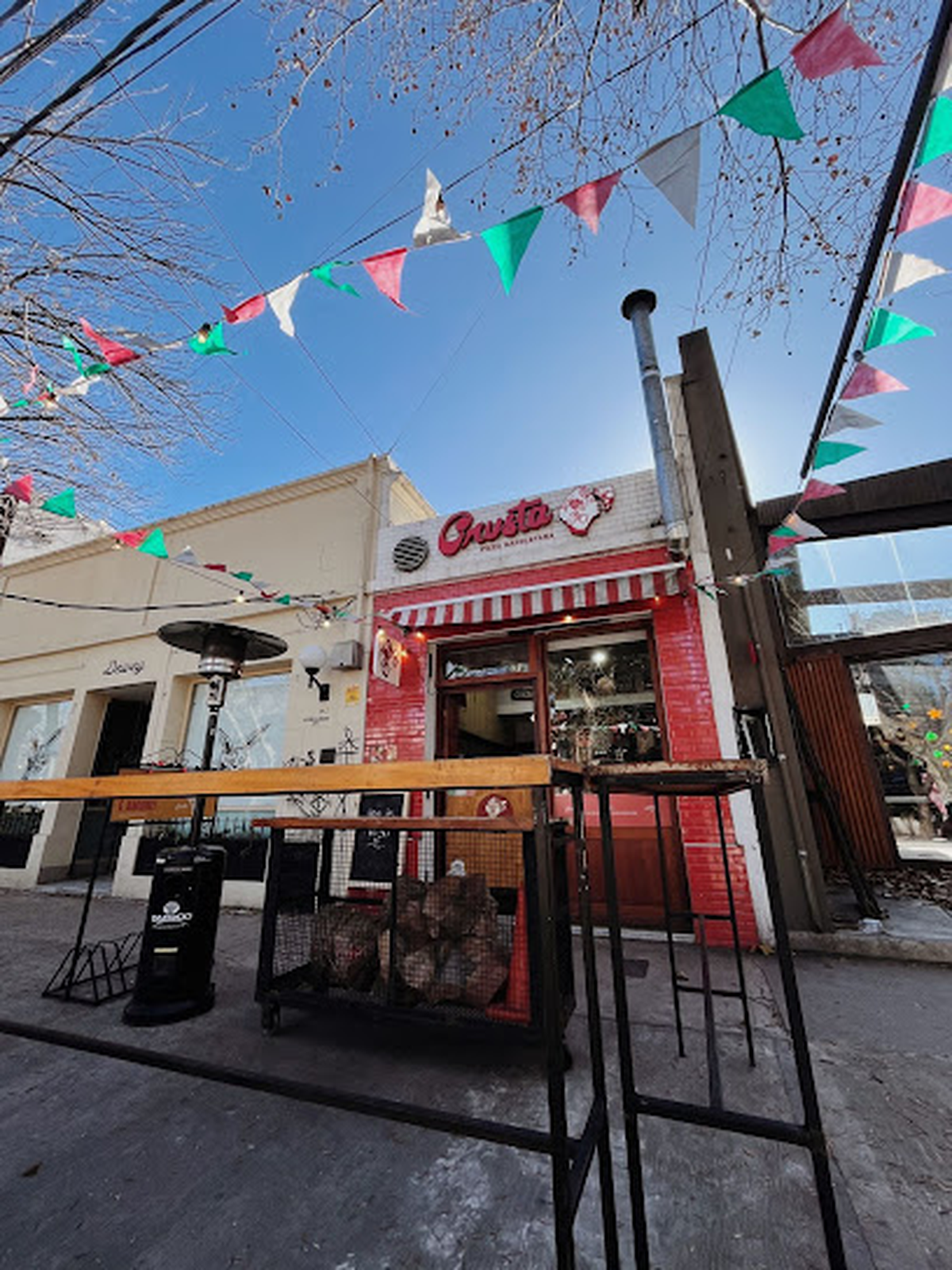 Crusta será uno de los comercios de Lomas de Zamora adheridos. Crusta será uno de los comercios de Lomas de Zamora adheridos.