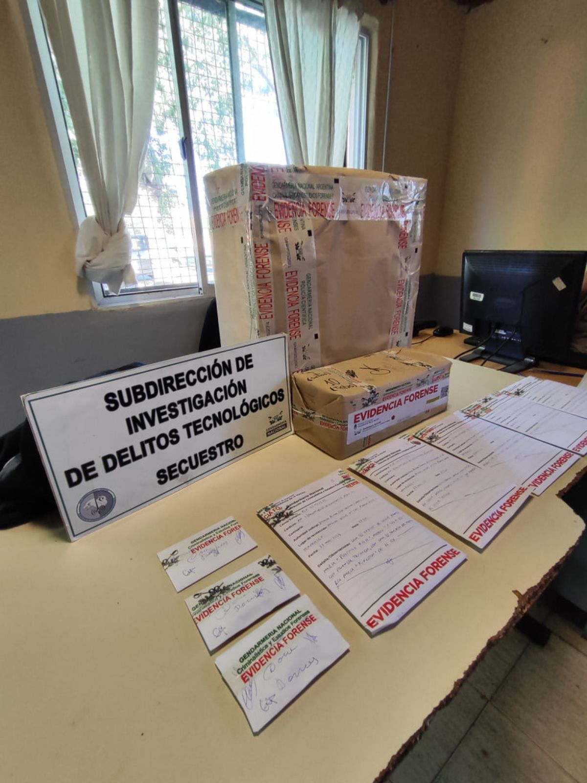 Temperley: descubrieron a una mujer que falsificaba títulos y los vendía por Facebook