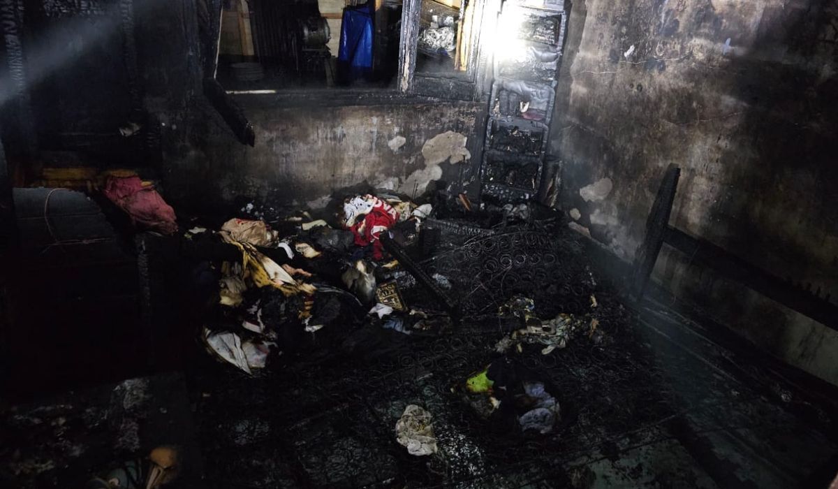 Incendio en una casa en Longchamps: trabajaron dos dotaciones de Bomberos