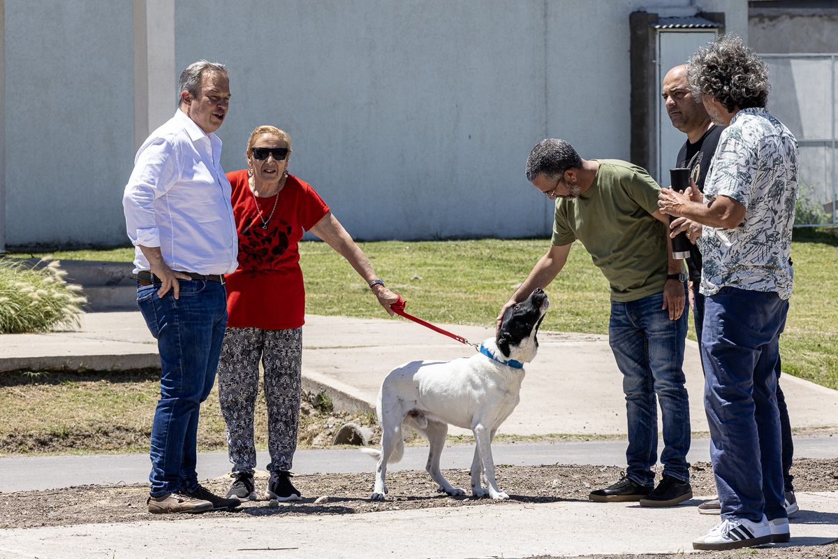 La plaza de Glew se encuentra llena todas las tardes.