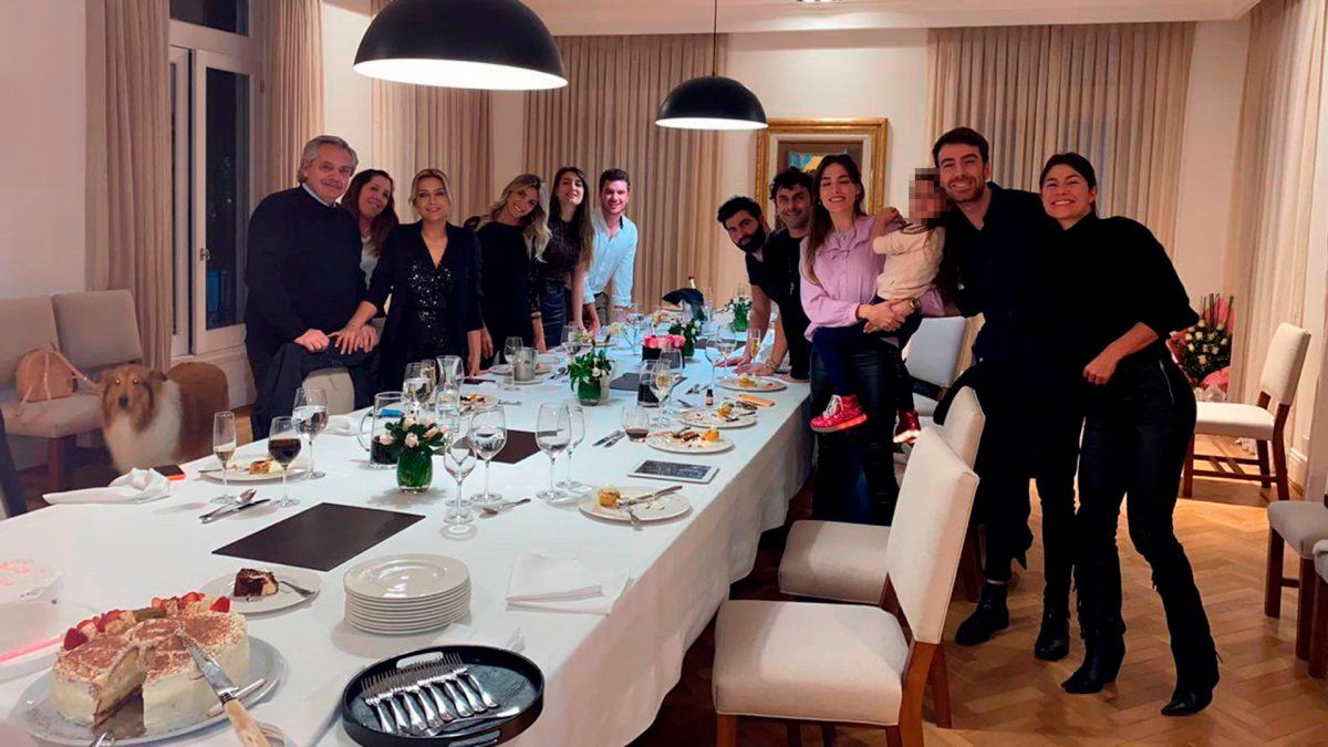 Fabiola Y&aacute;&ntilde;ez festej&oacute; su cumplea&ntilde;os en Olivos en plena cuarentena estricta, con Alberto Fern&aacute;ndez presente.