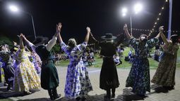 lanus: celebraran el 25 de mayo en el parque central las colonias con diversos shows musicales